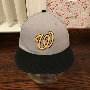 Washington Nationals Script “W” Fitted Size 7 1/8